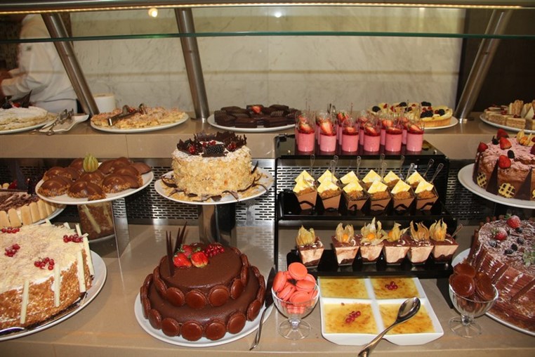 Gefinor Rotana Sunday Brunch